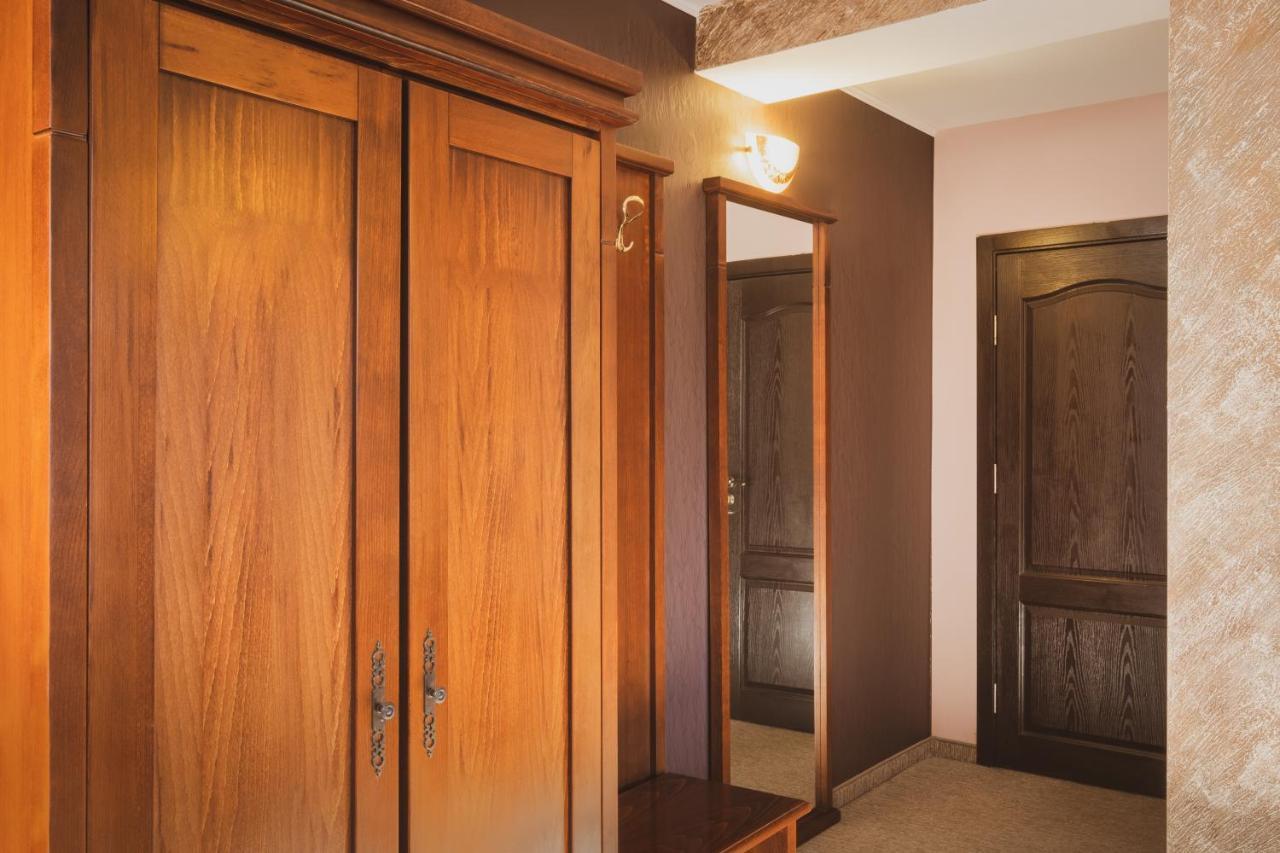 Хотел Том И Нези Класик Velingrad Extérieur photo