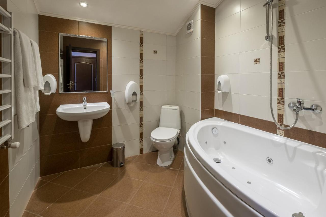 Хотел Том И Нези Класик Velingrad Extérieur photo